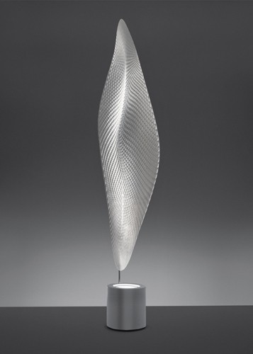 Lampadar Artemide Cosmic Leaf design Ross Lovegrove transparent